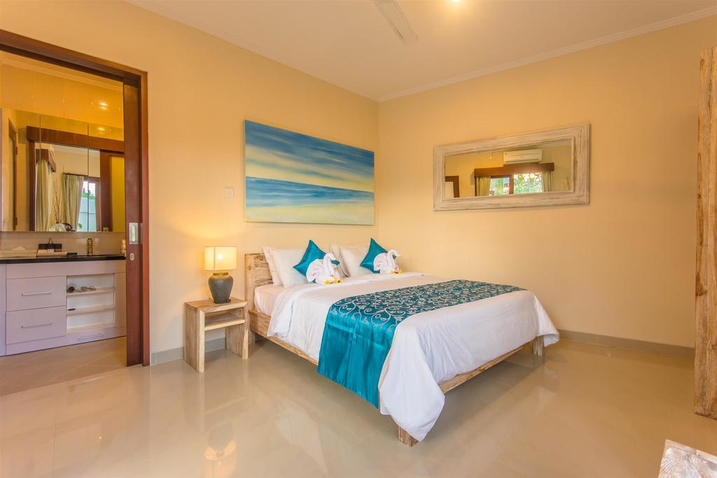 Villa Tepi Sungai Legian Habitación foto